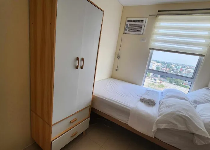 Urban Deca R1125 Ortigas Sm East Apartment