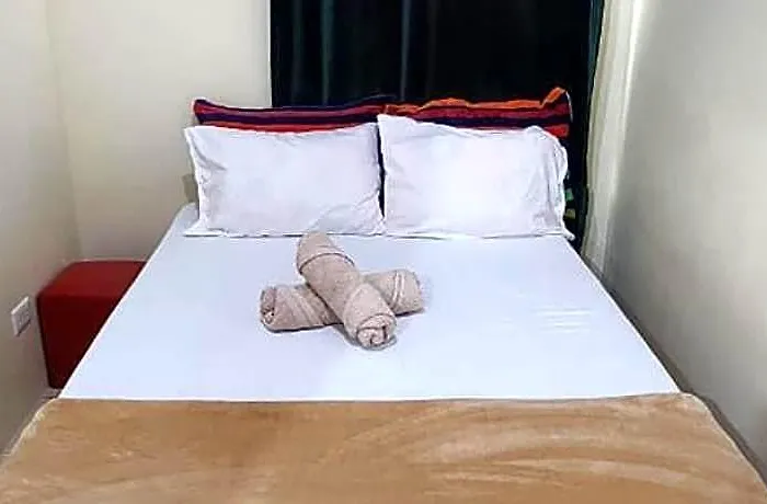 Urban Deca R1125 Ortigas Sm East Apartment